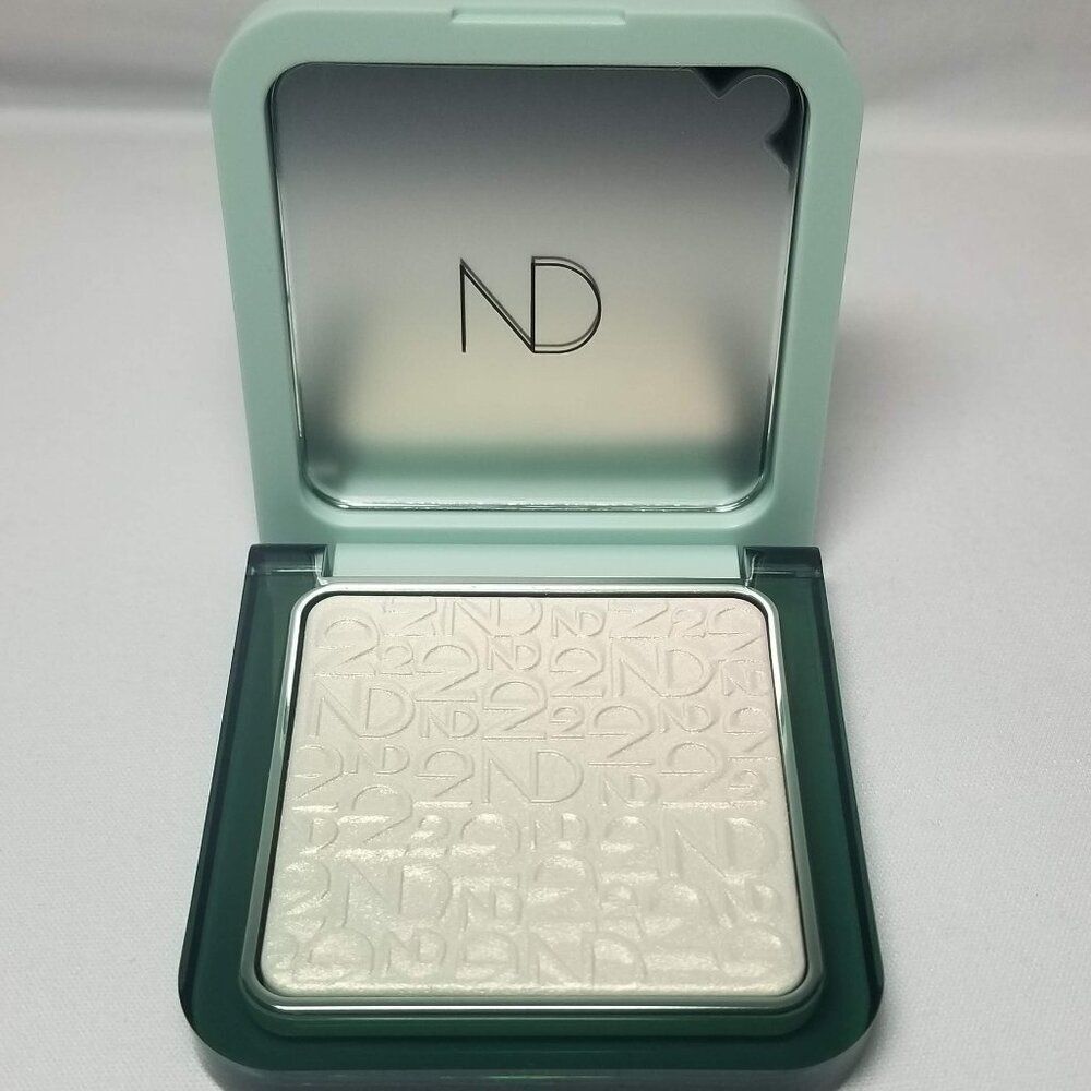 Natasha Denona - Pastel Plexi Glow Highlighter